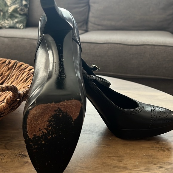 COPY - Ralph Lauren Collection heels. - Picture 4 of 4